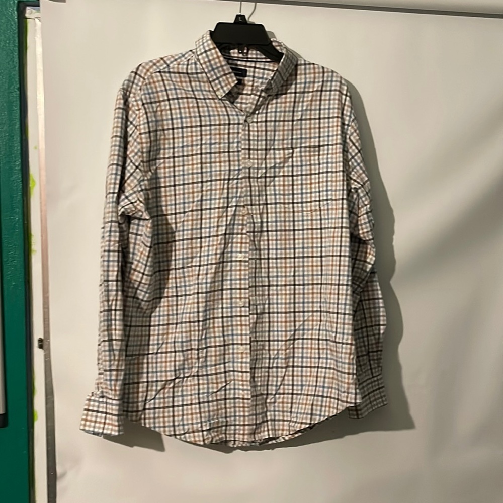 Croft & Barrow long sleeves bottom down shirt M White, Brown & blue